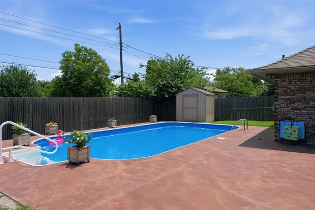 6812 N Ann Arbor Terrace, Oklahoma City, OK 73132