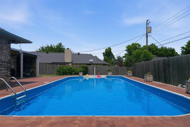 6812 N Ann Arbor Terrace, Oklahoma City, OK 73132