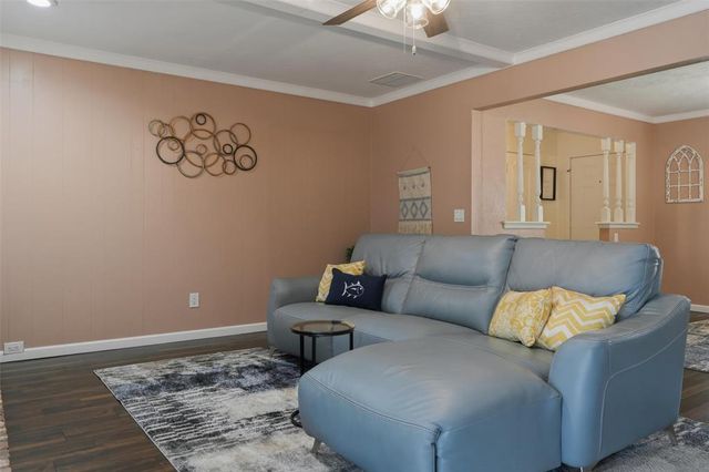 6812 N Ann Arbor Terrace, Oklahoma City, OK 73132
