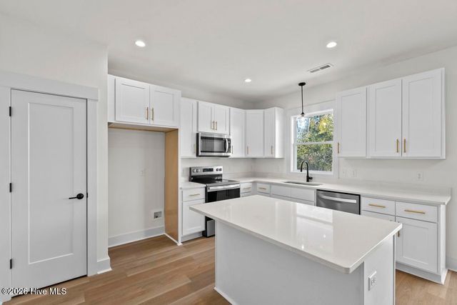 Lot 7 Peach Court, Burgaw, NC 28425