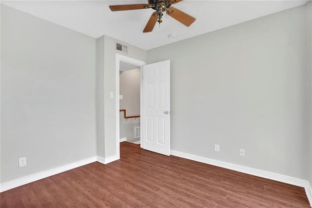 2000 Lightsey RD 1, Austin, TX 78704