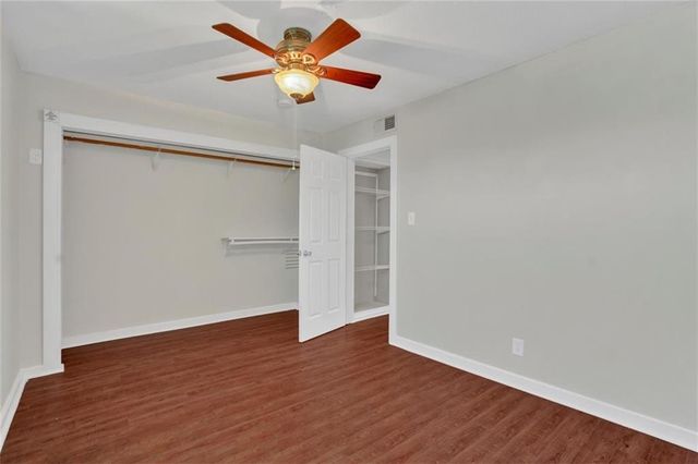 2000 Lightsey RD 1, Austin, TX 78704