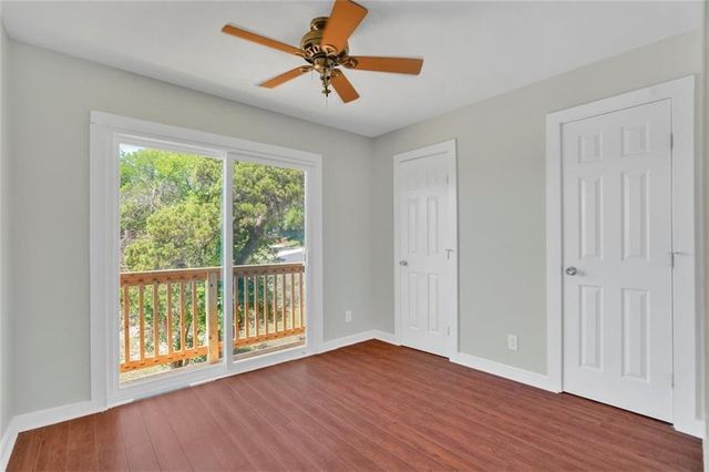 2000 Lightsey RD 1, Austin, TX 78704