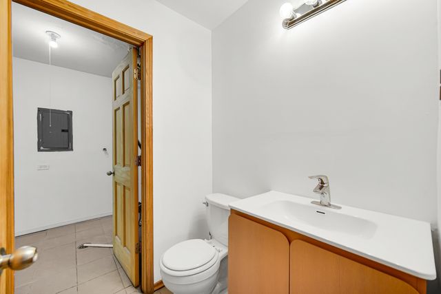 341 Boston Street, Chicago Heights, IL 60411