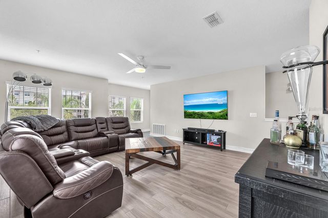 5351 BRIDGE STREET 16, Tampa, FL 33611