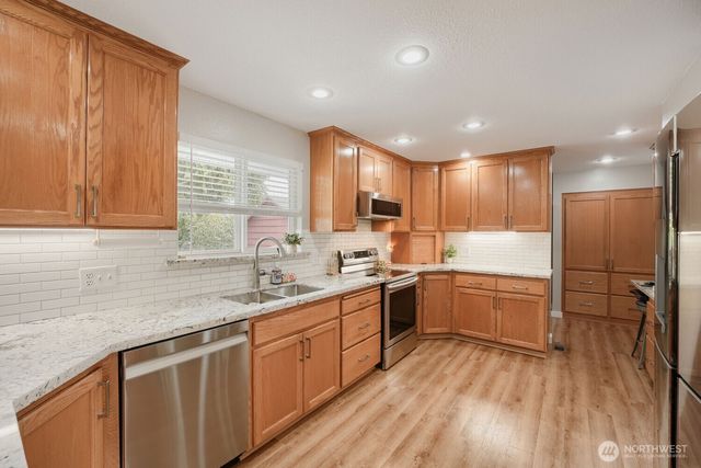 16640 40th Avenue S, Seatac, WA 98188