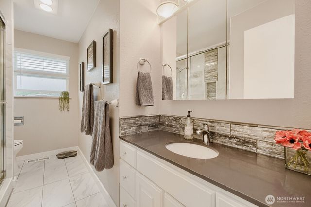 16640 40th Avenue S, Seatac, WA 98188