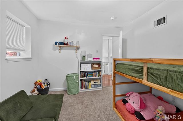 6139 Idaho Avenue, St Louis, MO 63111