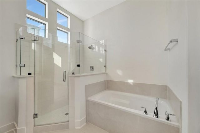 2104 Colorado Street, Houston, TX 77007