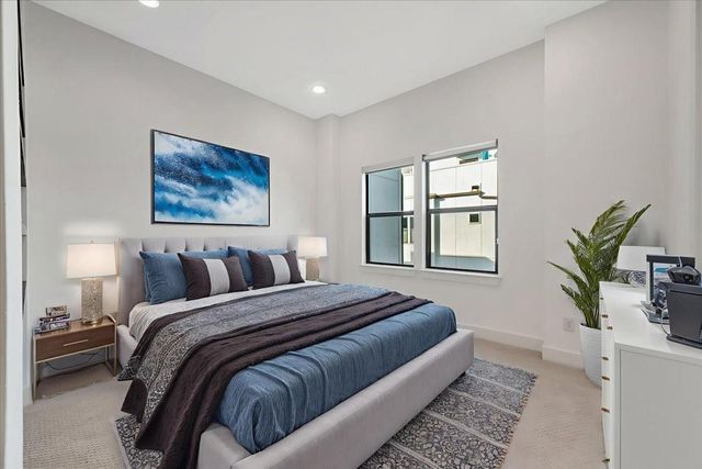 2104 Colorado Street, Houston, TX 77007