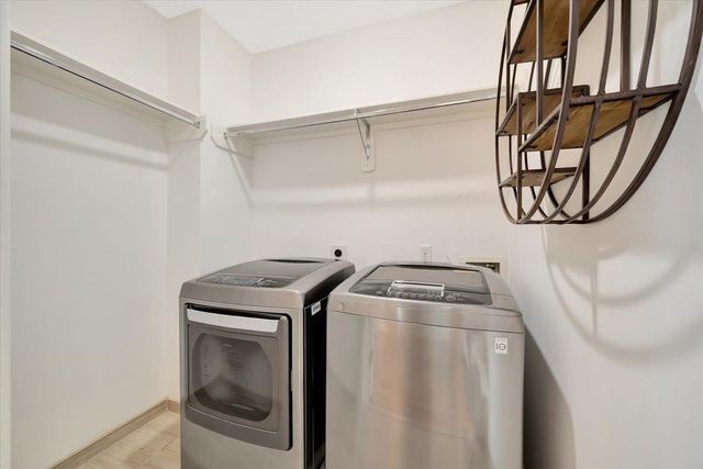 2104 Colorado Street, Houston, TX 77007