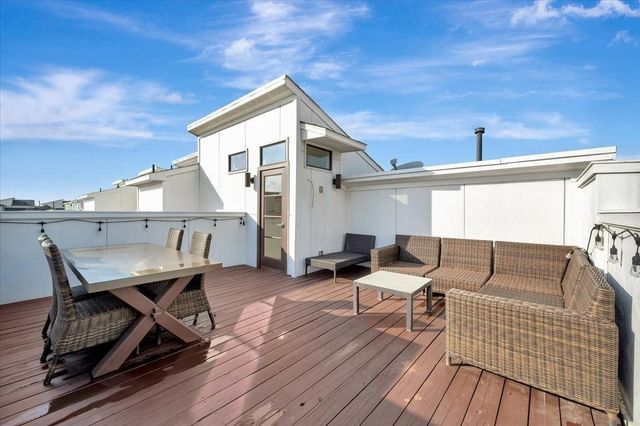 2104 Colorado Street, Houston, TX 77007