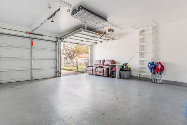 2404 Catalina Drive, Mesquite, TX 75150