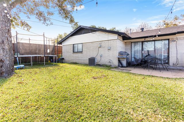 2404 Catalina Drive, Mesquite, TX 75150