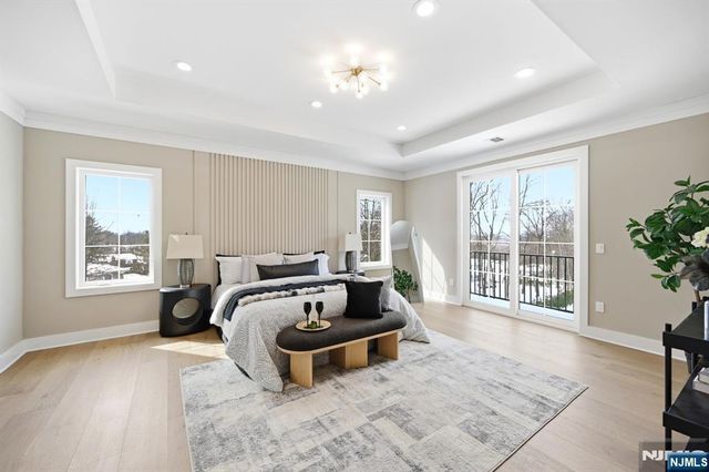 10 Drummond Terrace, Livingston, NJ 07039
