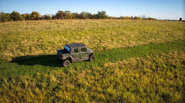 N23415 Oak Ridge DRIVE, Galesville, WI 54630