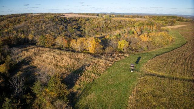 N23415 Oak Ridge DRIVE, Galesville, WI 54630