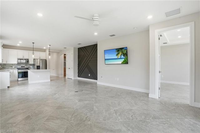 17377 Corsini DR, Fort Myers, FL 33913