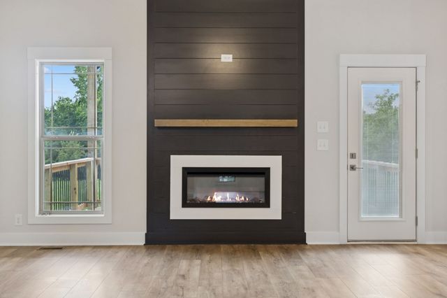 1630 Parchman Rd, Clarksville, TN 37040