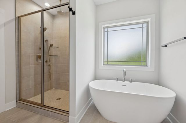 1630 Parchman Rd, Clarksville, TN 37040