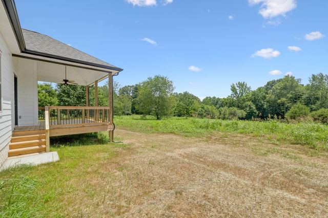 1630 Parchman Rd, Clarksville, TN 37040