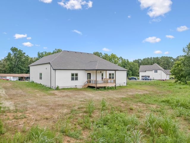 1630 Parchman Rd, Clarksville, TN 37040