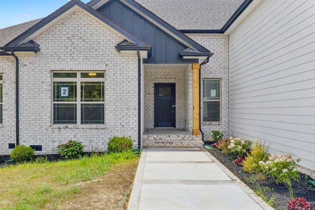 1630 Parchman Rd, Clarksville, TN 37040