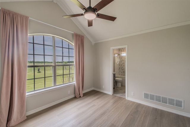 13507 Friendship Road, Pilot Point, TX 76258