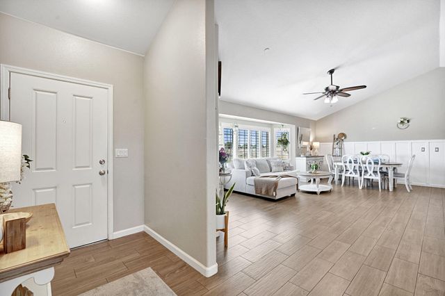 17209 Alonzo Court, Madera, CA 93638
