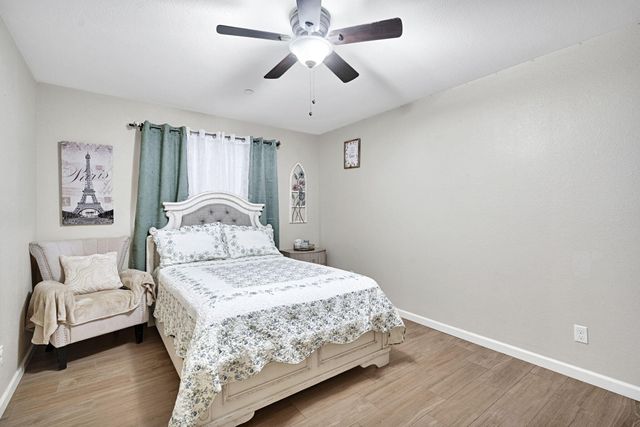 17209 Alonzo Court, Madera, CA 93638
