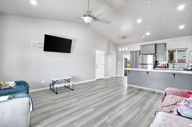 17209 Alonzo Court, Madera, CA 93638