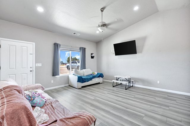 17209 Alonzo Court, Madera, CA 93638