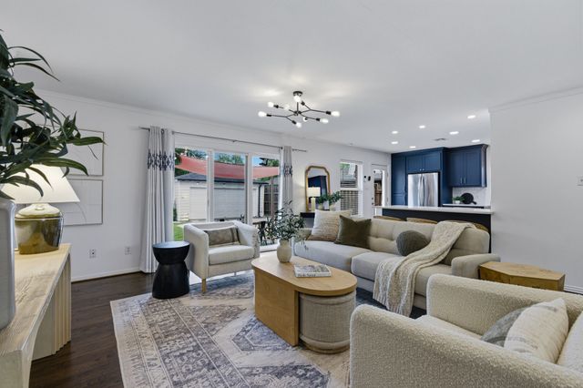 7024 Wake Forrest Drive, Dallas, TX 75214