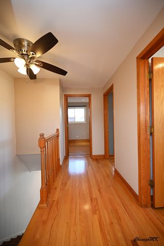 429 E Lincoln Street, Mount Prospect, IL 60056