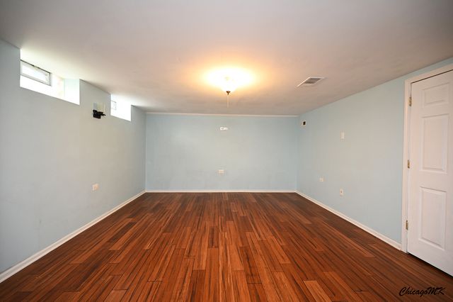 429 E Lincoln Street, Mount Prospect, IL 60056