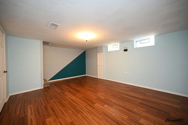 429 E Lincoln Street, Mount Prospect, IL 60056