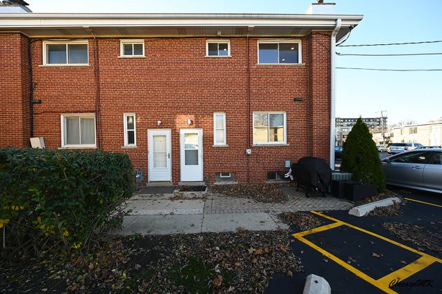 429 E Lincoln Street, Mount Prospect, IL 60056