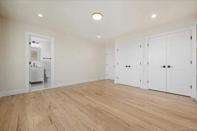 2 Jupiter Lane, Levittown, NY 11756