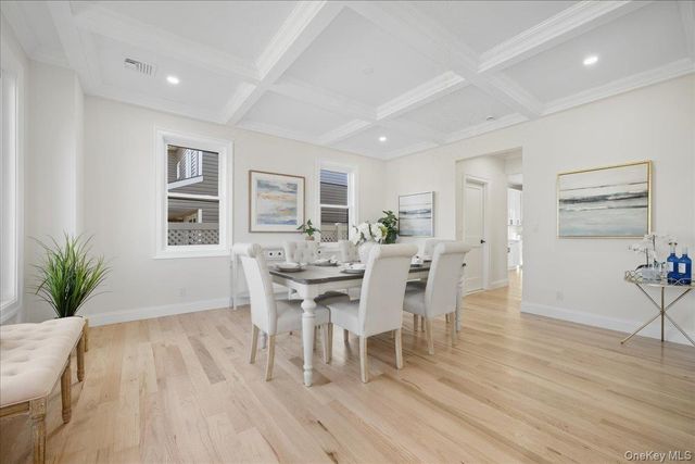 2 Jupiter Lane, Levittown, NY 11756