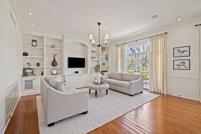 48 Ave of Champions, Nicholasville, KY 40356