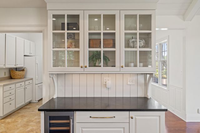 48 Ave of Champions, Nicholasville, KY 40356