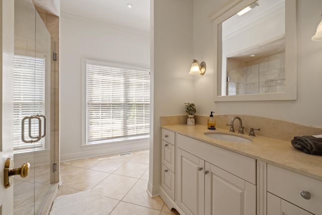 48 Ave of Champions, Nicholasville, KY 40356