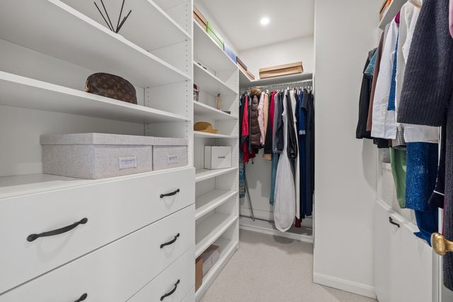 48 Ave of Champions, Nicholasville, KY 40356