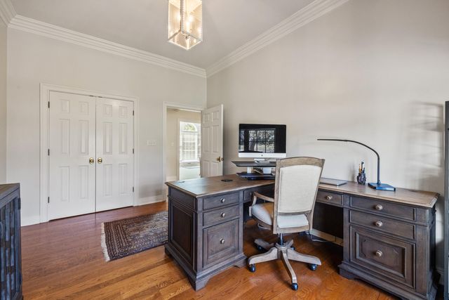 48 Ave of Champions, Nicholasville, KY 40356