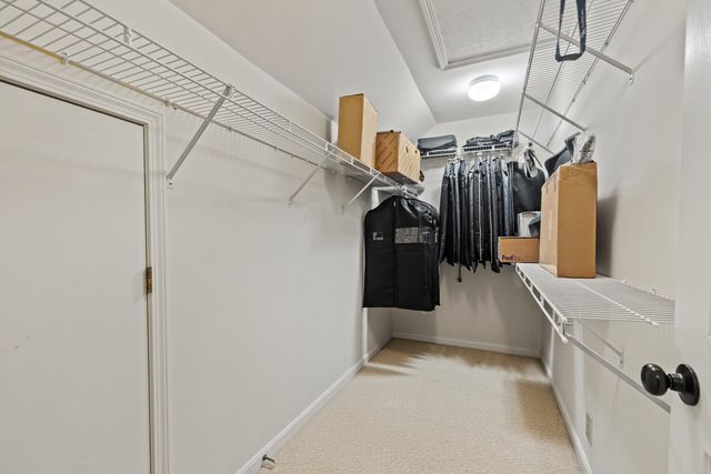 48 Ave of Champions, Nicholasville, KY 40356