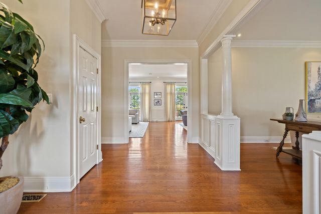 48 Ave of Champions, Nicholasville, KY 40356