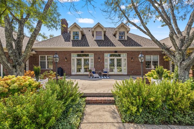 48 Ave of Champions, Nicholasville, KY 40356