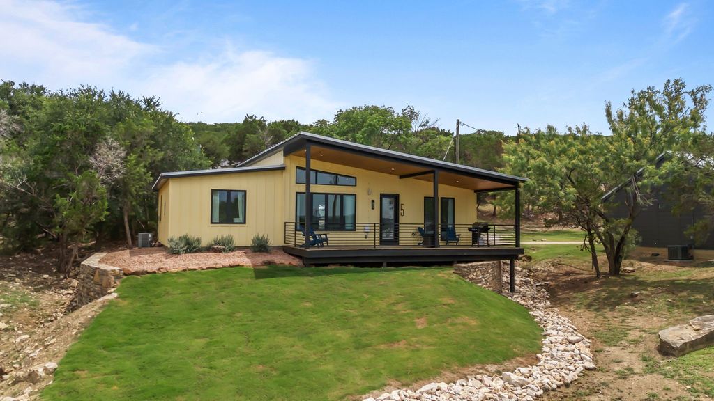1782 FM 2951 5, Graford, TX 76449