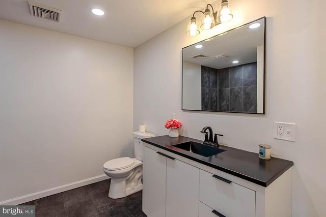 112 W 12TH, Tyrone, PA 16686