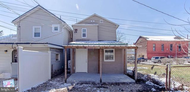 112 W 12TH, Tyrone, PA 16686